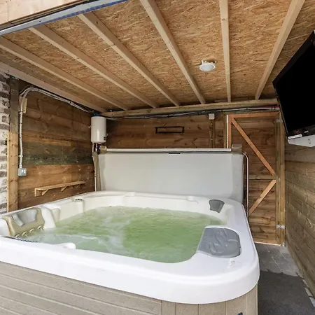 Tasteful In With Jacuzzi Διαμέρισμα *